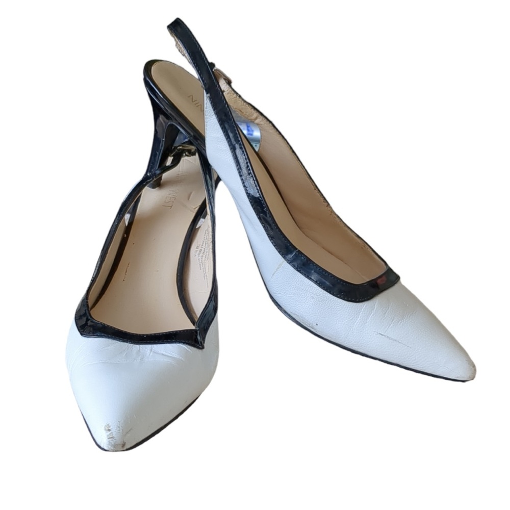 NINE WEST White and Black Pointed Shoes Size 8.5